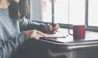 致自己心累的一长段话（写给心累的自己说说,句句走心,使人动容!）