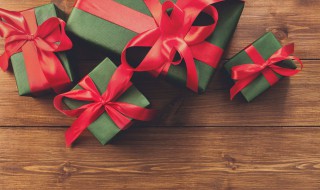 收到儿子礼物适合发朋友圈的句子 收到儿子礼物适合发朋友圈的句子简短