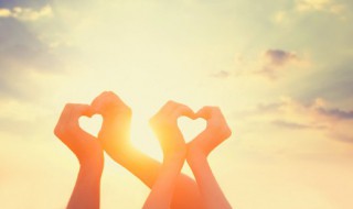 五一快乐祝福语及问候语（五一快乐祝福语及问候语图片）