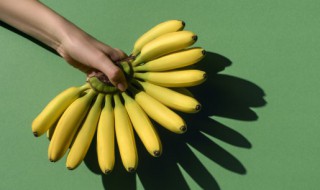 香蕉可以空腹吃吗（香蕉可以空腹吃吗中午）