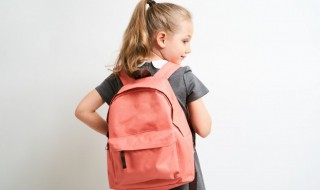 子轩名字的含义（子轩名字的含义写成一首诗）