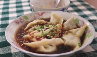 如何自制美味酸汤水饺 如何自制美味酸汤水饺窍门