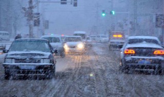 雨雪天气行车注意事项（雨雪天气行车注意事项视频）