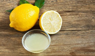 喝柠檬水有什么作用 喝柠檬水有什么作用与功效坏处