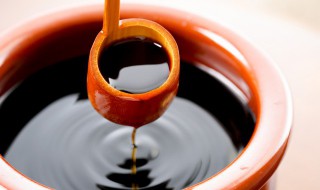 蒸鱼豉油和酱油的区别 蒸鱼豉油和酱油的区别是什么?