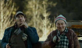 电影黑蝇讲的什么 电影黑蝇讲的什么故事