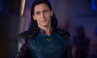 雷神2洛基怎么活了 雷神2最后洛基为什么在王位上