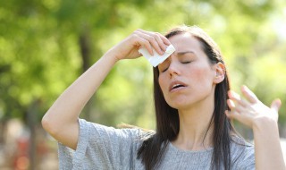 如何消暑度夏（消暑度夏保平安）