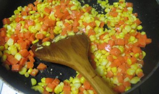 土豆炒玉米粒怎么做 土豆炒玉米粒怎么做好吃窍门