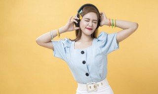 爱的主打歌歌词 爱的主打歌歌词完整版