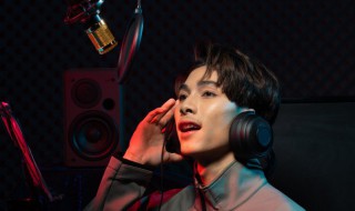 张镐哲的经典歌曲（张镐哲的经典歌曲北风）