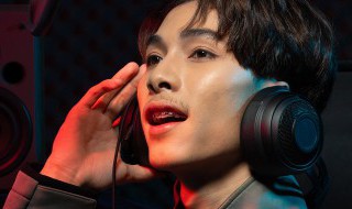 龙的传人原唱歌词（龙的传人原唱歌词完整版）