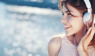 我家叫中国歌词 我家叫中国歌词图片