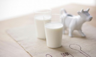 脱脂牛乳和生牛乳的区别（脱脂牛乳和生牛乳的区别在哪）