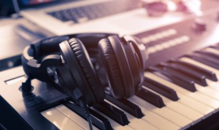 我想去见你什么歌（我想去见你什么歌好听）