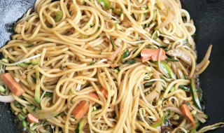 正确的做炒面的方法 正确的做炒面的方法视频