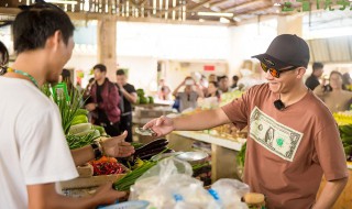 买菜的说说心情短语（买菜的说说心情短语怎么写）