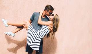 七夕给女朋友送什么礼物比较好 七夕给女朋友送什么礼物比较好看