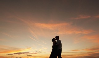 高情商撩男朋友的情话 高情商撩男朋友的情话异地恋