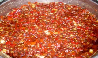 不是很辣的辣椒酱的做法（好吃不辣的辣椒酱）