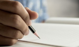 一群女人拍照发朋友圈（高情商的女人朋友圈文案）