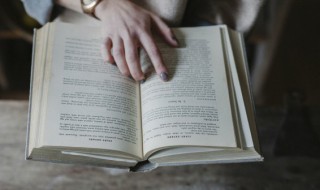 关于人生感悟的心情说说（关于人生感悟的说说心情短语）