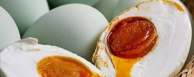 为什么咸鸭蛋的蛋黄会出油 为什么咸鸭蛋的蛋黄会出油蚂蚁