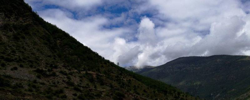 甘孜藏族自治州海拔（甘孜藏族自治州海拔高度）