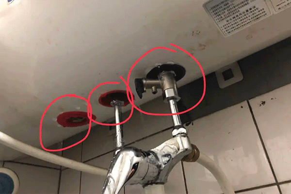 热水器漏水了怎么办（热水器漏水了怎么办能用胶水吗）