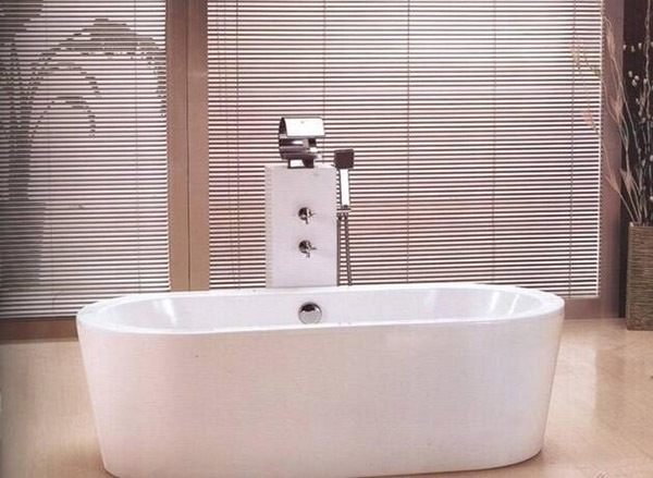浴缸清洁杀菌方法 浴缸清洁杀菌方法图解