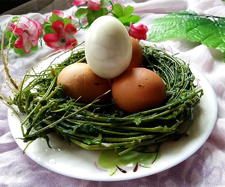 荠菜花煮鸡蛋的功效有哪些