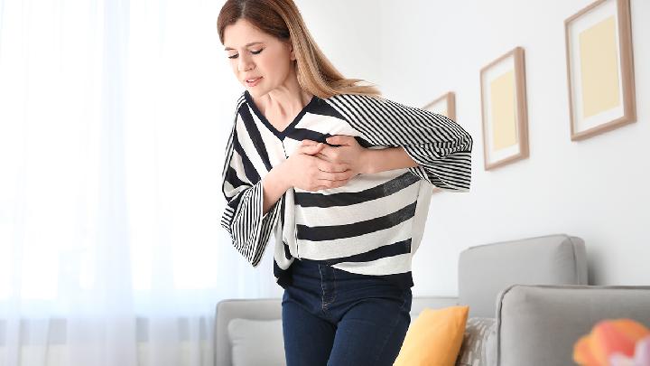 少女乳房太大怎么办才好 女孩胸太大怎么变小