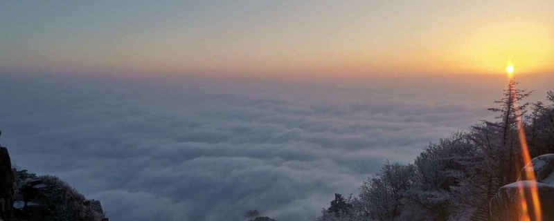 白天爬泰山怎么登顶