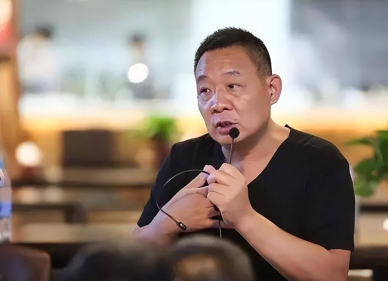 胖东来董事长于东来自曝已是胃癌前期